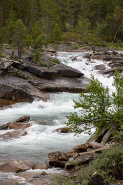 Norwegen - Ein Fluss in der Natur
