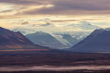 Obraz na płótnie Canvas Mountains in Alaska