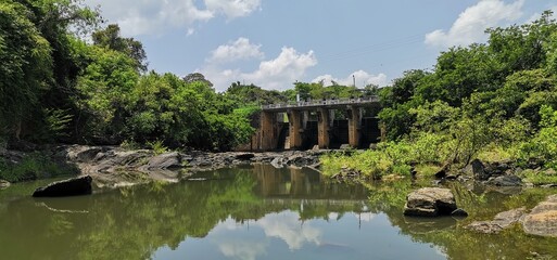 Fototapeta na wymiar Ibbankatuwa bridge 