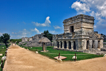 Ruinas Maias de Tulum, Riviera Maya. Mexico. - obrazy, fototapety, plakaty