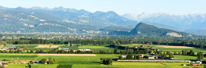 Schweiz, Berge, Zug - 616656940