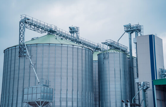 Storage tanks cultivated agricultural crops processing plant