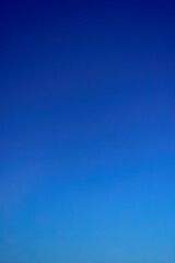 Degradado de azules al anochecer