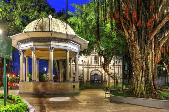 Plaza Santa Ana, Panama Casco Viejo