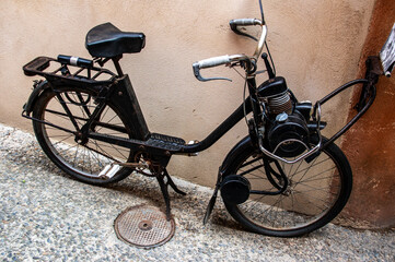 Fototapeta na wymiar Vintage French Moped