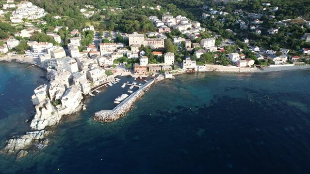 Erbalunga un matin d'&eacute;t&eacute; - Cap Corse