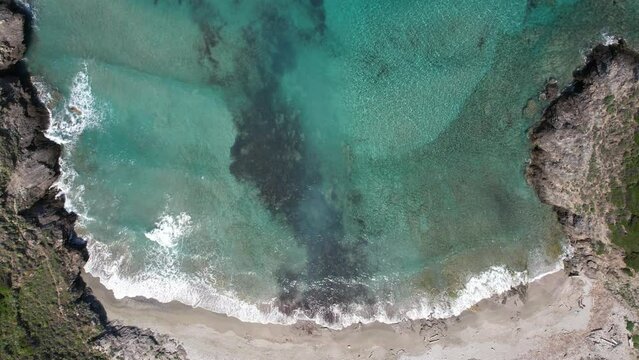 vue a&eacute;rienne d'une plage du Cap Corse - M&eacute;diterran&eacute;e