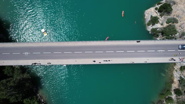 le pont du Galetas en &eacute;t&eacute; - Gorge du Verdon Provence