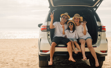 Fototapeta na wymiar Family travel on beach, Family with car road trip at sea on summer