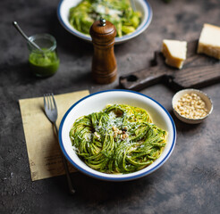 Pasta with pesto 