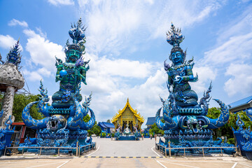 Rong Sua Ten temple or Blue temple in Chiang Rai Province, Thailand - obrazy, fototapety, plakaty