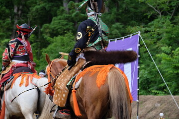 青森県弘前市の高照神社で開催された流鏑馬