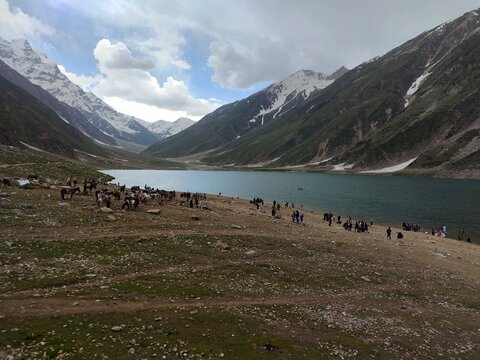 Jheel saif ul malook mountain in lake
