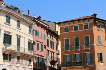 Blick in die Altstadt von Verona in Italien