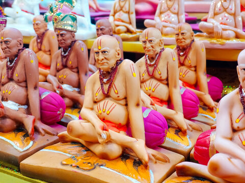 24 June 2023, Indian hindu saint Shri Swami Samarth god Statue for sale in Akkalkot, Maharashtra, India.