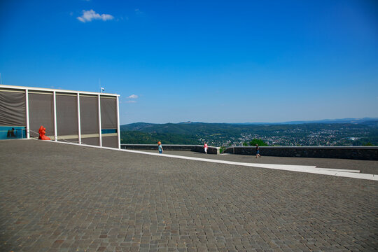 Siebengebirge Drachenfels Schloss Drachenfels Zahnradbahn