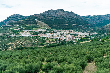 vista de la ciudad de Cazorla en la provincia de Jaen