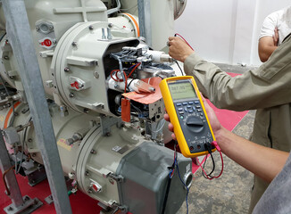 Electrical measurement for Potential transformer loop testing of GIS substation by electrical engineer