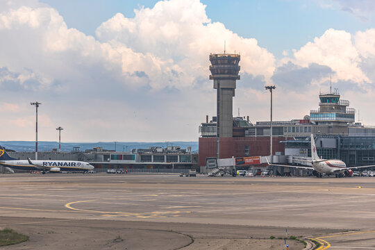 Marignane, Bouches-du-Rh&ocirc;ne, France - 01 06 2023 : Tarmac de l'a&eacute;roport de Marseille Provence (France)