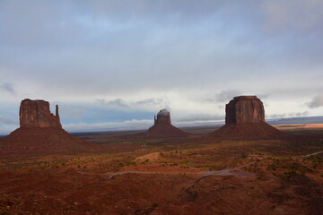 Monument Valley 