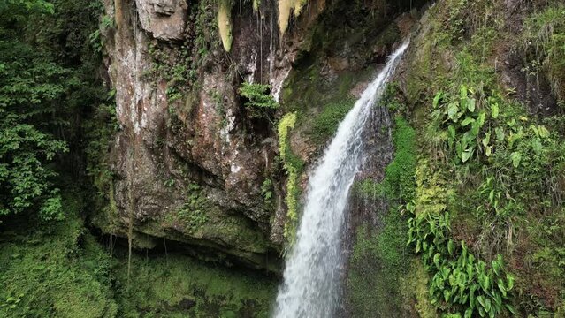 Las Brisas Waterfall Bliss: Awe-Inspiring Aerial Shots in Cuetzalan