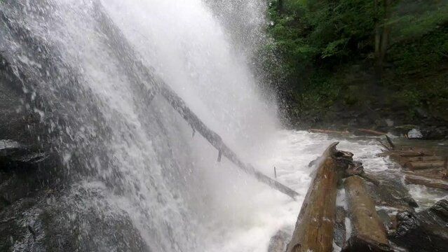 crabtree falls with water flowing over the top in nc, north carolina