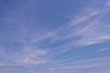 Transparent blue sky with clouds and atmospheric afternoon. - obrazy, fototapety, plakaty