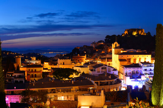 Begur, Costa Brava, Barcelona, bei Nacht 