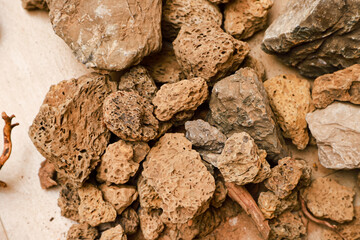 lava rock and dragon stone are used to beautify decorations and aquascape settings to make them look natural