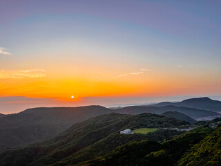 Obraz na płótnie Canvas sunset over the mountains nagasaki