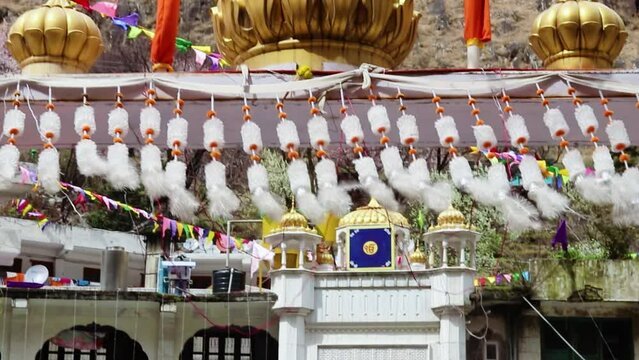 manikaran sahib gurudwara of sikhs religion decorated with frill at day
