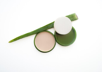 Skin powder with natural extract of fresh aloe vera