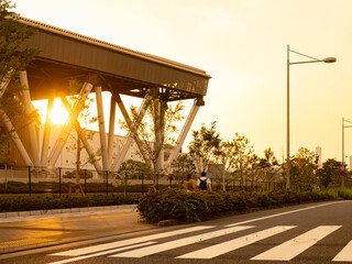 夕日の有明テニスの森公園