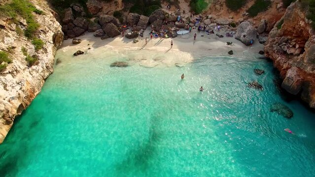 Mallorca - Cala del Moro (Cal&oacute; des Moro) vista de drone