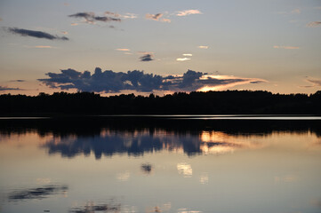 Fototapeta premium Summer sunset over a lake