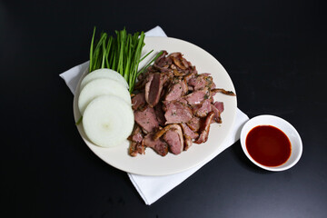 단백한 오리훈제구이