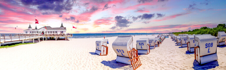 Naklejka premium Seebrücke, Ahlbeck, Ostsee, Deutschland 