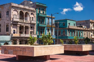 Foto op Canvas Old houses of Havana - Cuba © larairimeeva