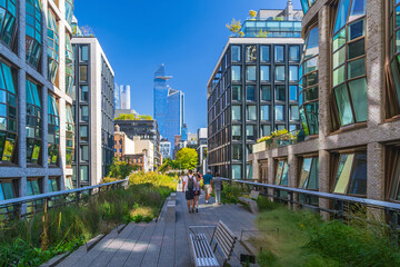  The High Line, a famous public park in Manhattan - obrazy, fototapety, plakaty