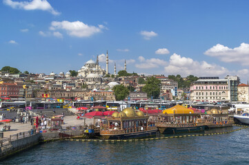Fototapeta na wymiar view of waterfront and Suleymaniye Mosque from Galata bridge , Istanbul