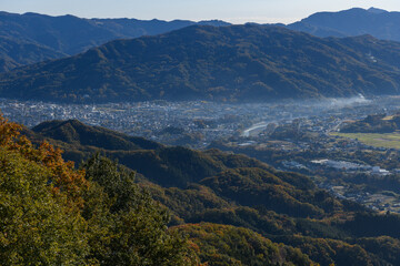 Naklejka premium 破風山から見た秩父盆地