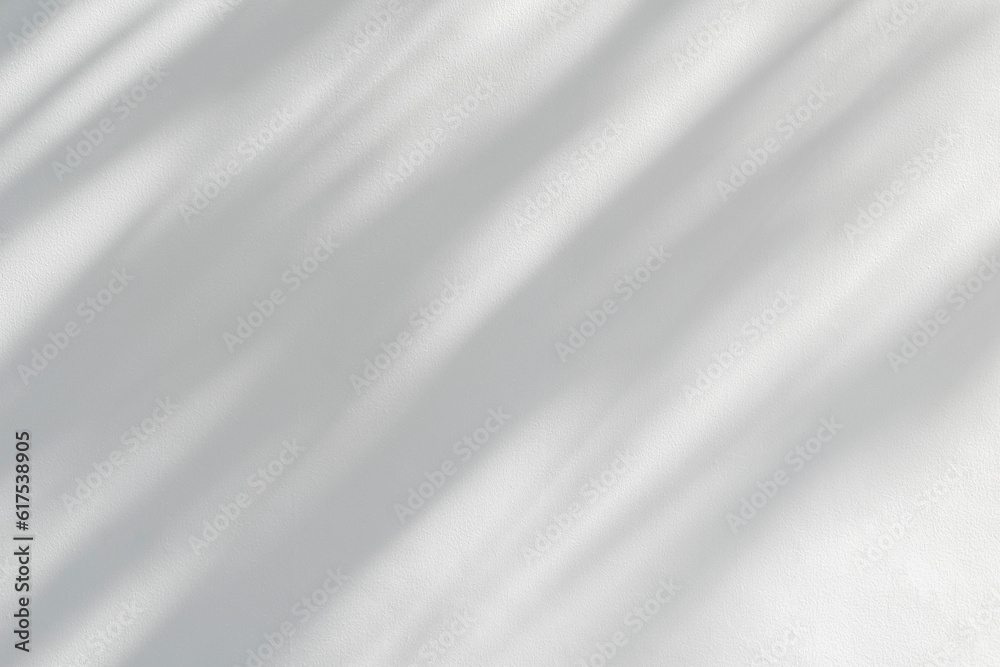 Poster light and shadow of leaf abstract grey background. natural shadows and sunshine diagonal refraction 