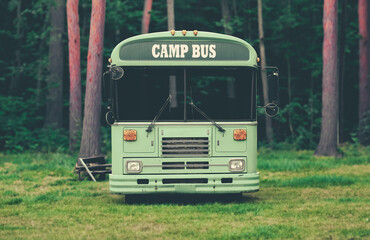 Summer Camp Bus - 617543362