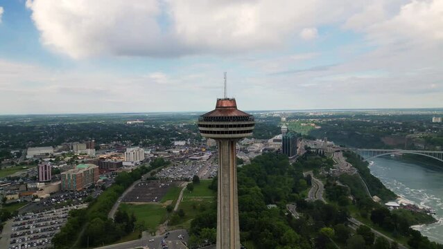 Skylon Tower, Niagara Falls, Ontario, Canada 