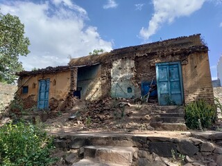 Damaged old abandoned house at khidrapur, Kolhapur, Maharashtra, India