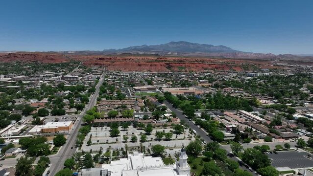 Aerial St George Utah city schools temple homes 2. Established by The Church of Jesus Christ of Latter-day Saints in mid 1800's. Fast population growth, mild weather. Utah Tech University. 