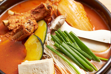 Back Rib Kimchi Stew, Korean food
