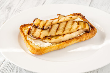 Ciabatta eryngii sandwich