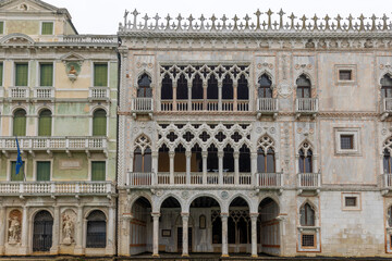 Fototapeta na wymiar Beautiful facade of Venice