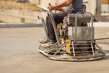 Concrete floor final grinding.